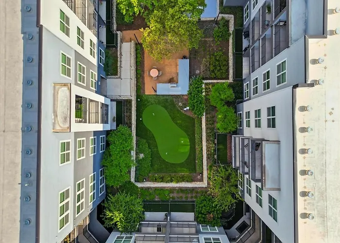 Apartamento 99 Modern 2b2b Near Stockyards, Pool & Gym, 7m To Dickies Stadium, 15m To At&t Stadium
