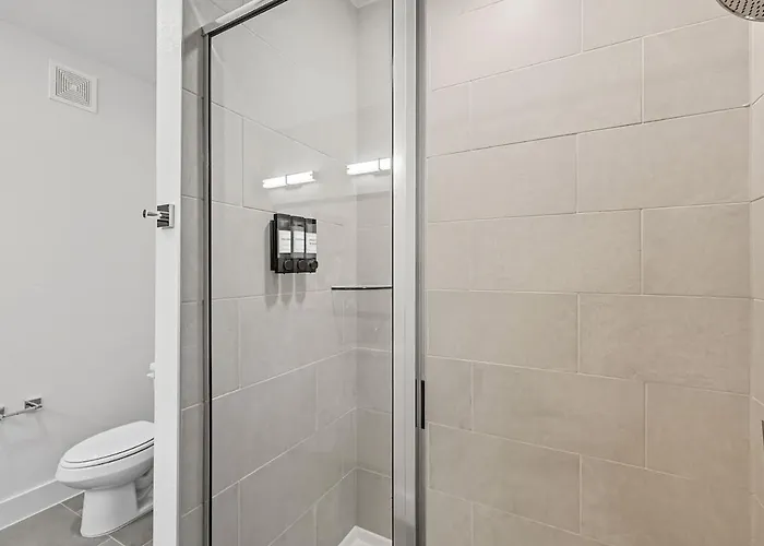99 Modern 2b2b Near Stockyards, Pool & Gym, 7m To Dickies Stadium, 15m To At&t Stadium Fort Worth